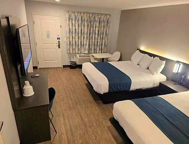 Motel 6 Los Angeles, CA - Downtown hotel detail image 3