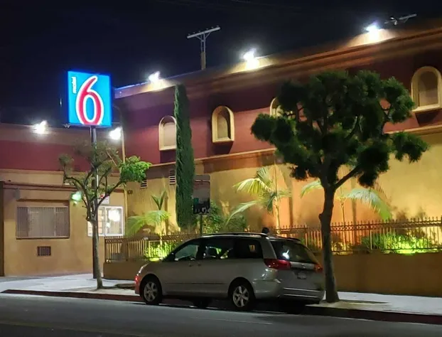 Motel 6 Los Angeles, CA - Downtown hotel detail image 1