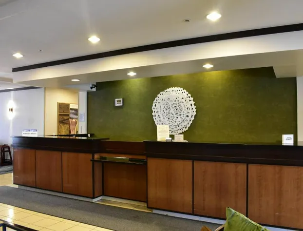 Fairfield Inn & Suites Strasburg Shenandoah Valley hotel detail image 1