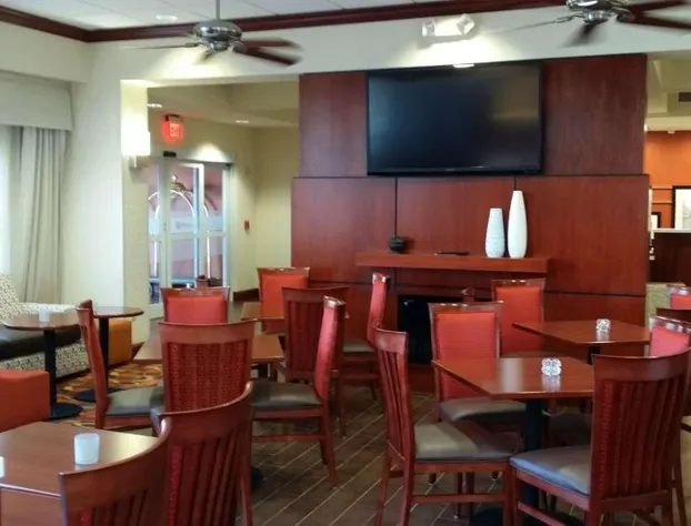 Hampton Inn & Suites Roswell hotel detail image 4