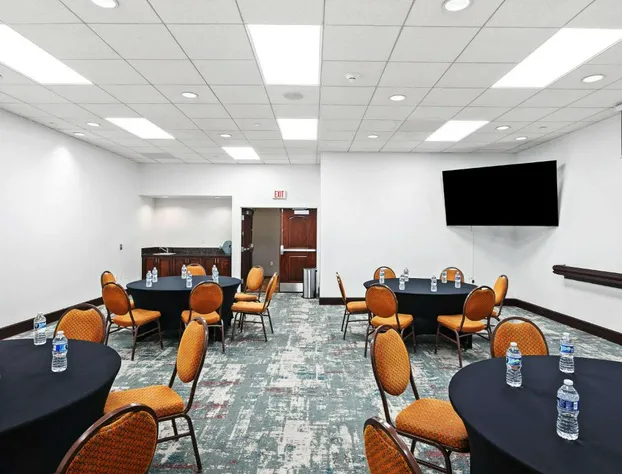 Homewood Suites by Hilton Ft. Lauderdale Airport-Cruise Port hotel detail image 2