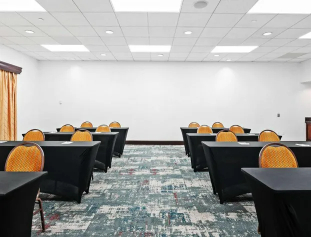 Homewood Suites by Hilton Ft. Lauderdale Airport-Cruise Port hotel detail image 2