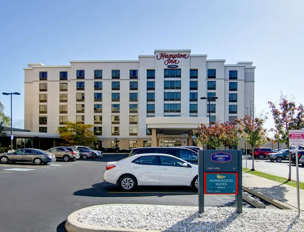 Hampton Inn by Hilton Toronto Airport Corporate Centre hotel detail image 1