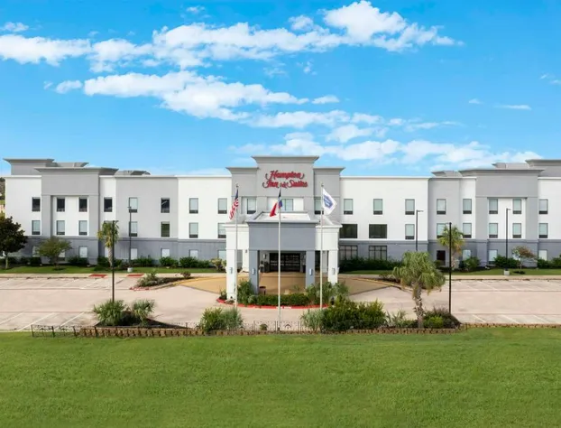 Hampton Inn & Suites Brenham hotel detail image 1