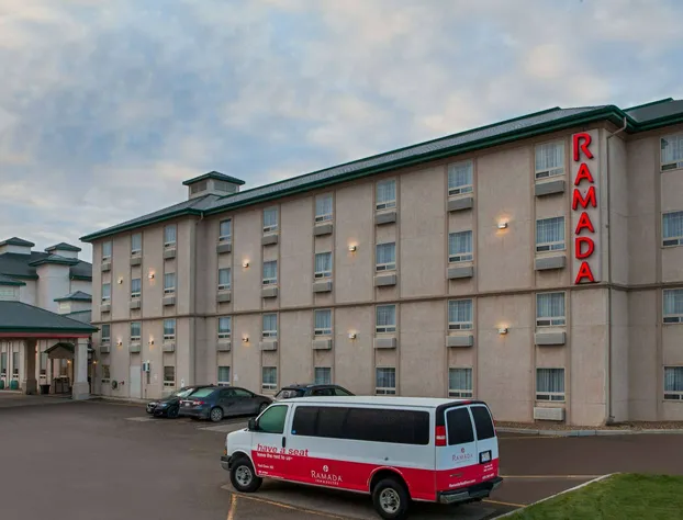 Ramada by Wyndham Red Deer Hotel and Suites hotel detail image 2
