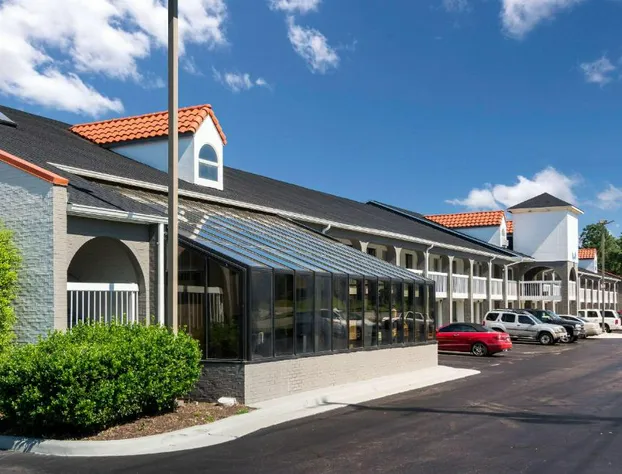 Rodeway Inn At Fort Lee hotel detail image 3