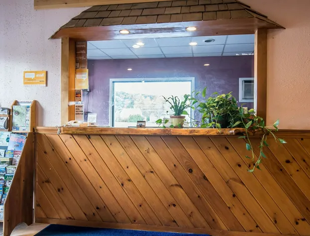 Rodeway Inn Bellows Falls hotel detail image 4