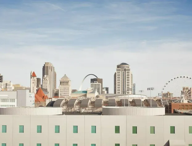 Courtyard by Marriott St. Louis Downtown West hotel detail image 4