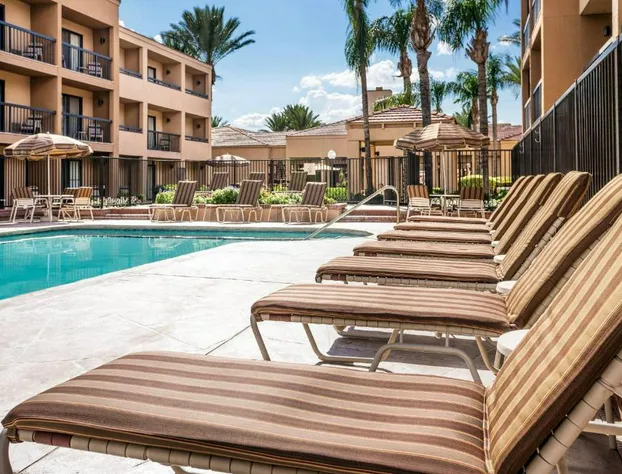 Courtyard by Marriott Tucson Airport hotel detail image 3