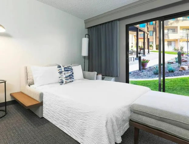Courtyard by Marriott Tucson Airport hotel detail image 4