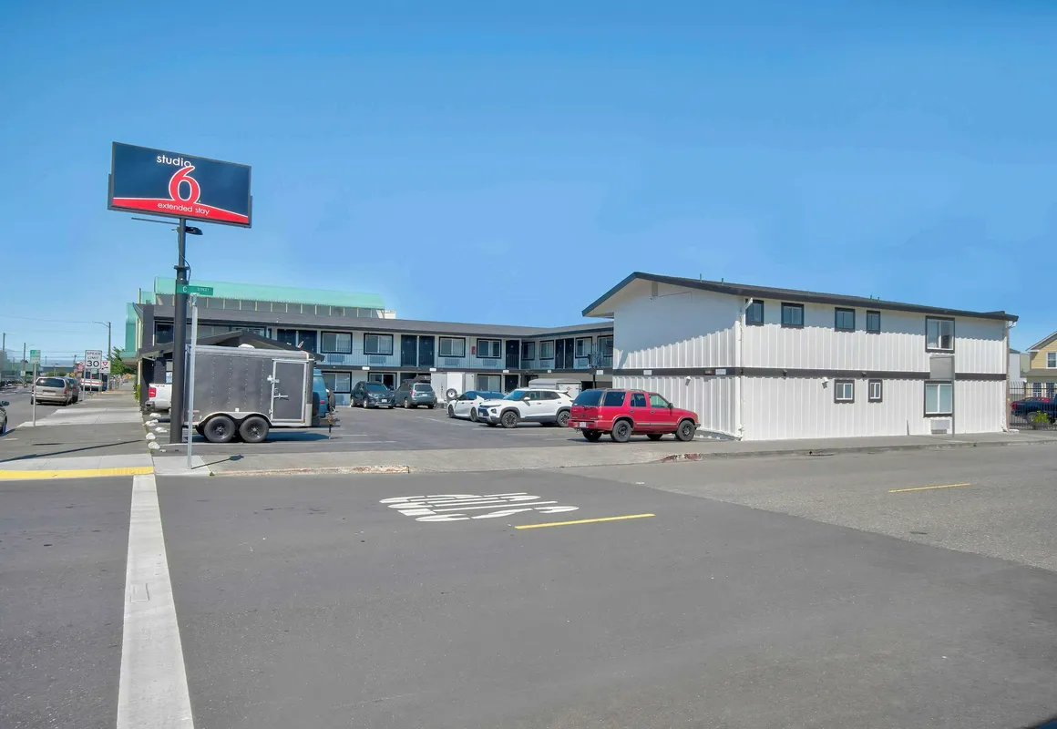 Studio 6 Eureka, CA – Old Town hotel hero