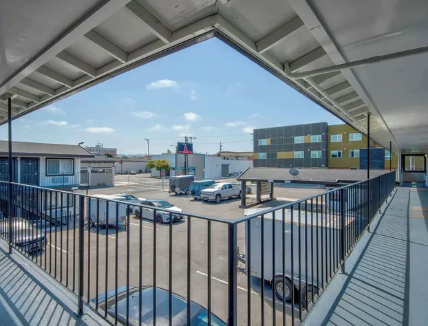 Studio 6 Eureka, CA – Old Town hotel detail image 2