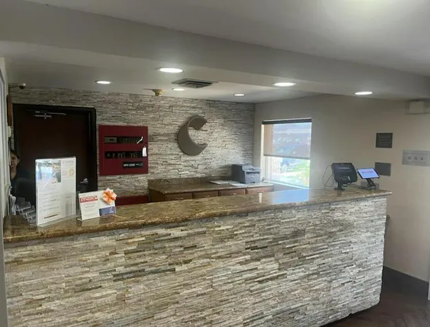 Comfort Inn & Suites Phoenix North / Deer Valley hotel detail image 1