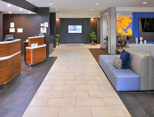 Courtyard Suwanee by Marriott hotel detail image 3