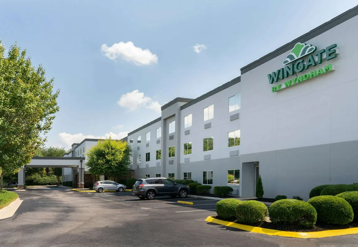 Wingate by Wyndham Fletcher at Asheville Airport hotel hero