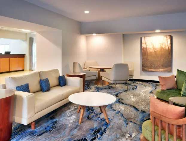 Fairfield Inn & Suites by Marriott Seattle Bellevue/Redmond hotel detail image 1