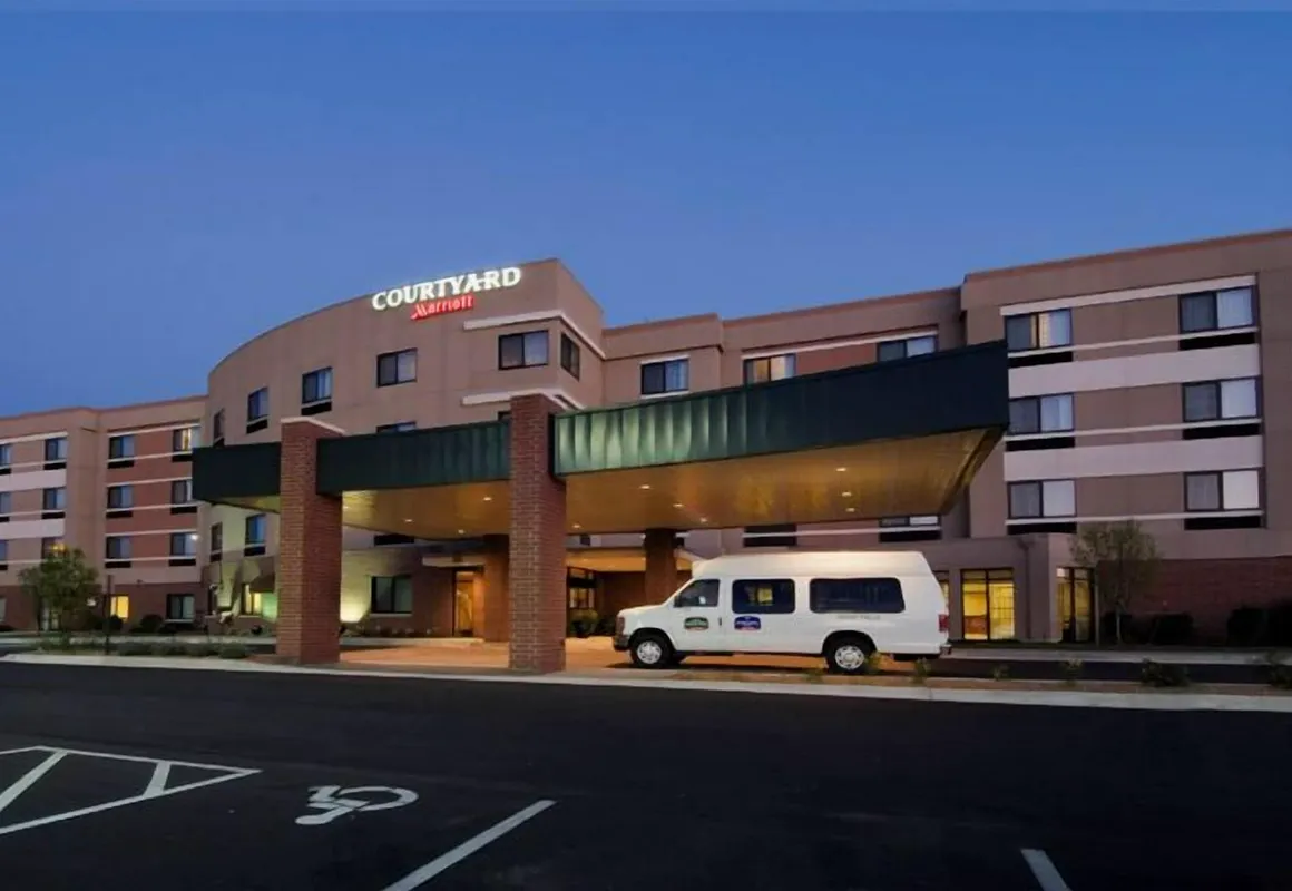 Courtyard by Marriott Sioux Falls hotel hero