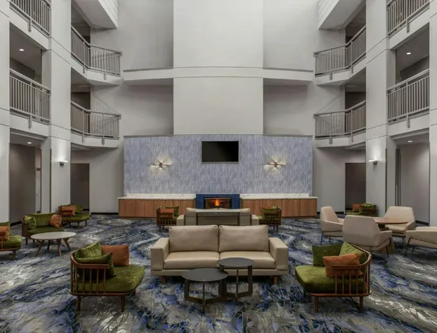 Fairfield Inn & Suites by Marriott Oakland Hayward hotel detail image 2