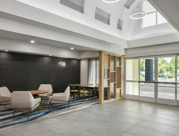 Fairfield Inn & Suites by Marriott Oakland Hayward hotel detail image 4