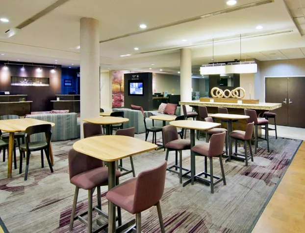 Courtyard by Marriott Clarksville hotel detail image 4