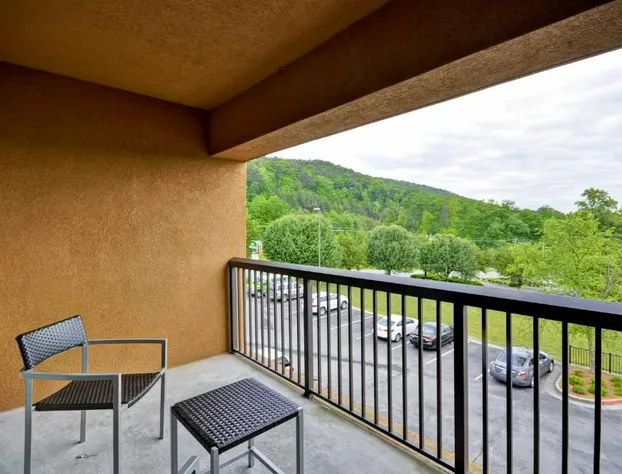 Courtyard by Marriott Dalton hotel detail image 1