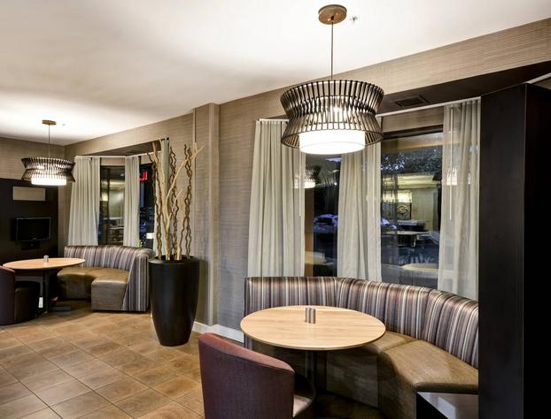 Courtyard by Marriott Dalton hotel detail image 2