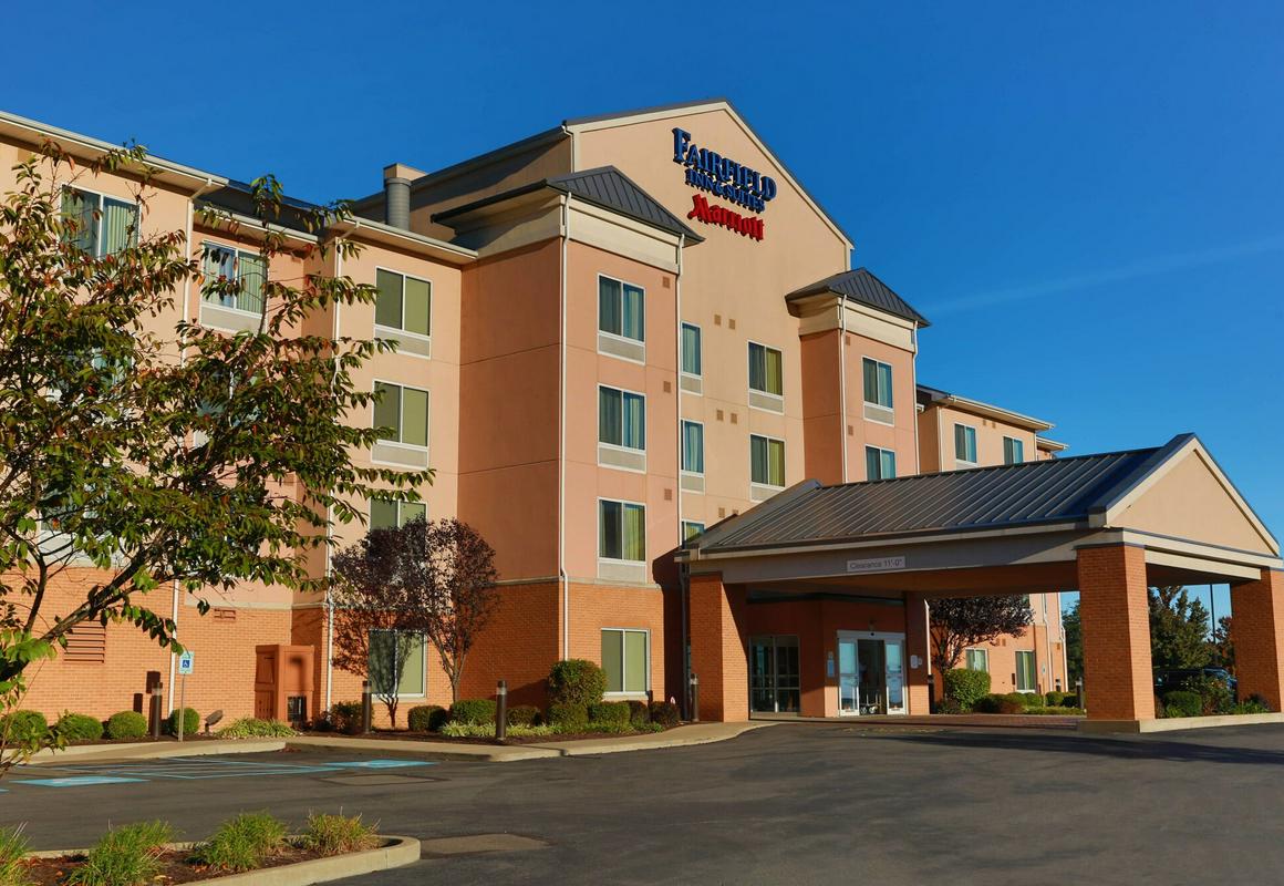 Fairfield Inn & Suites by Marriott Morgantown hotel hero