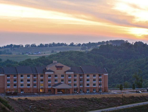Fairfield Inn & Suites by Marriott Morgantown hotel detail image 1