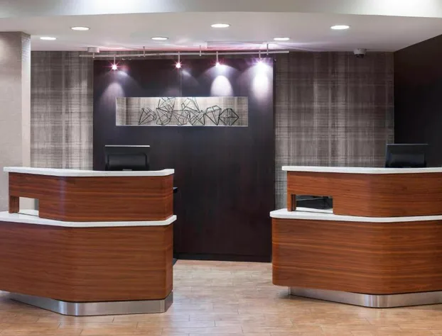 Courtyard by Marriott Pensacola hotel detail image 4