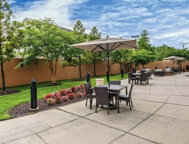 Courtyard by Marriott Newport News Airport hotel detail image 1