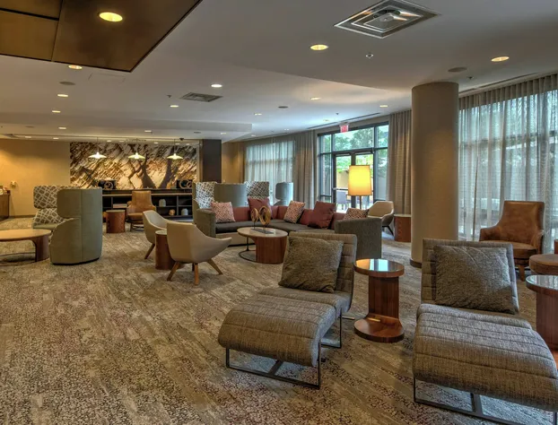 Courtyard by Marriott Newport News Airport hotel detail image 3