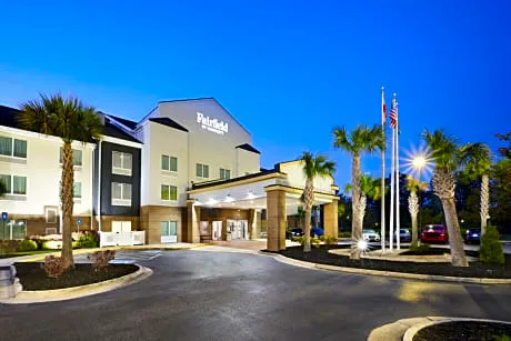 Fairfield Inn & Suites by Marriott Hinesville Fort Stewart hotel hero