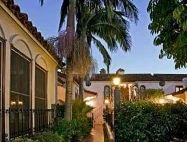 Casa Del Mar Inn hotel detail image 3