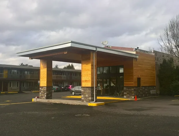 Banfield Motel hotel detail image 2