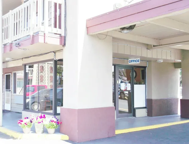 Banfield Motel hotel detail image 3