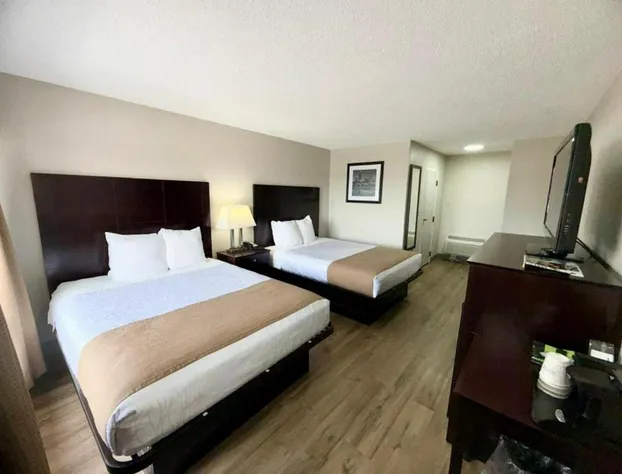 Days Inn by Wyndham St. Charles IL hotel detail image 2