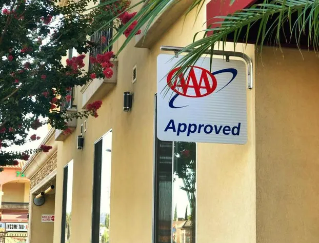 Comfort Suites Near City of Industry - Los Angeles hotel detail image 1