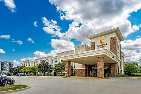 Comfort Suites East Lincoln - Mall Area hotel detail image 3