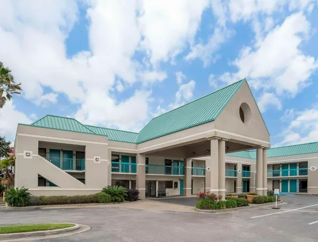 Econo Lodge Moss Point - Pascagoula hotel detail image 1