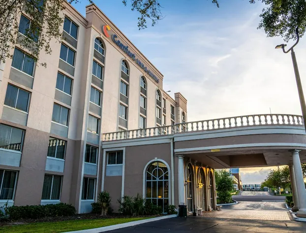 Comfort Inn & Suites Lakeland North I-4 hotel detail image 2