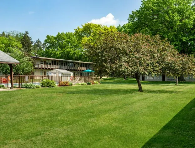 Americas Best Value Inn Painted Post hotel detail image 4