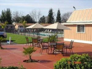 Tri Valley Inn And Suites hotel detail image 1