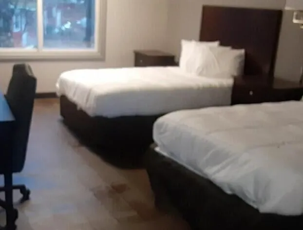 Maplehurst Motel hotel detail image 4