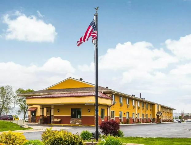 Quality Inn Janesville North hotel detail image 2