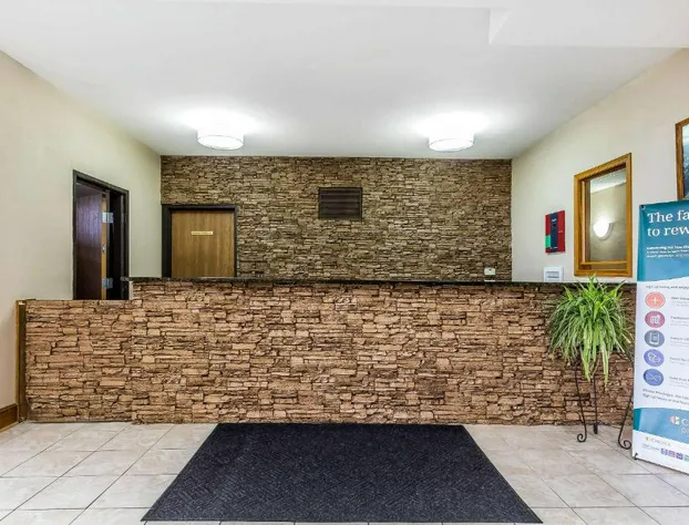 Quality Inn & Suites hotel detail image 2