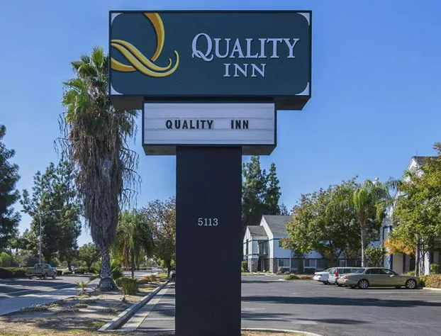 Quality Inn Fresno Yosemite Airport hotel detail image 1