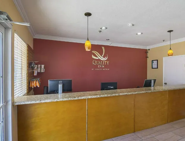Quality Inn Fresno Yosemite Airport hotel detail image 4