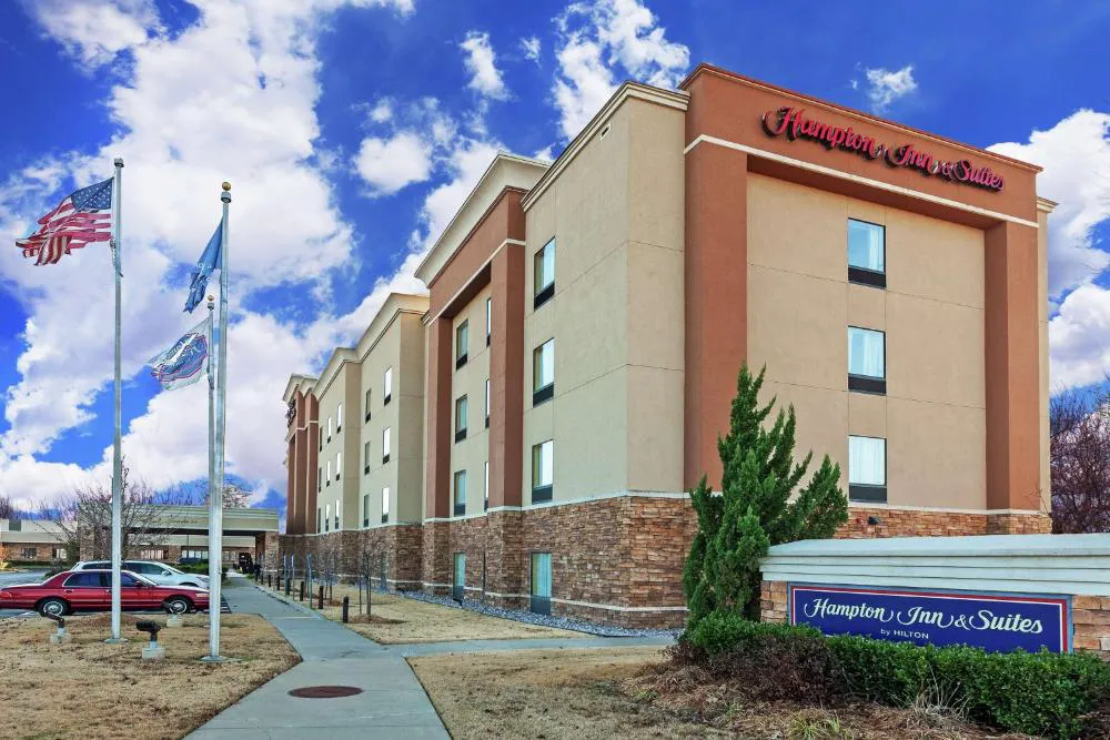 Hampton Inn & Suites Tulsa North/Owasso hotel hero