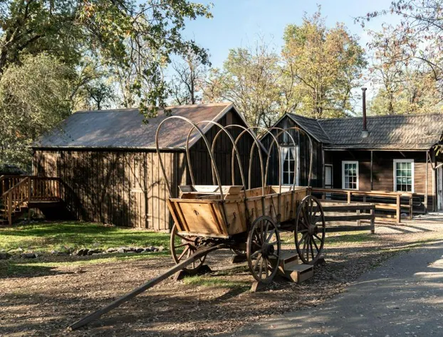 Historic Sonora Inn hotel detail image 4