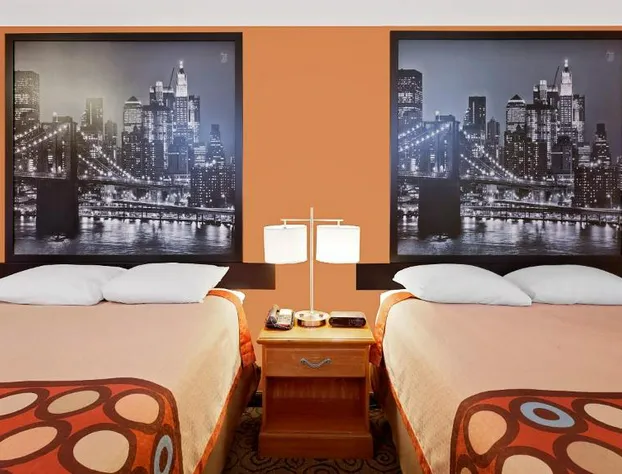 Super 8 by Wyndham Siloam Springs hotel detail image 4